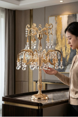 Lampada da tavolo classica per camera da letto, lampade da comodino di lusso in oro nuove