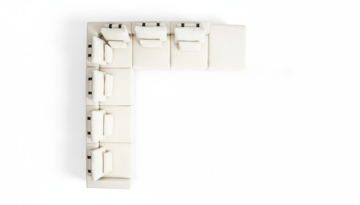 Soggiorno bianco in stile moderno a L con divano imbottito da designer.