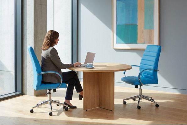 Tavolo da scrivania rotondo Nuovi mobili per ufficio Tavolo da lavoro da designer