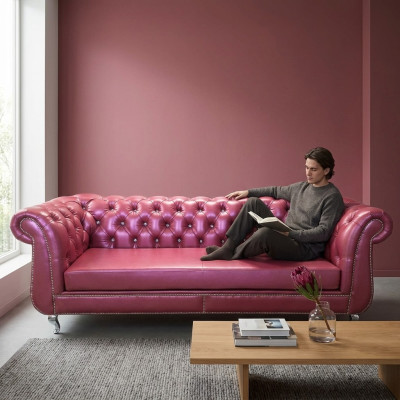 Divano Chesterfield a 4 posti, divani di lusso in pelle per il soggiorno.