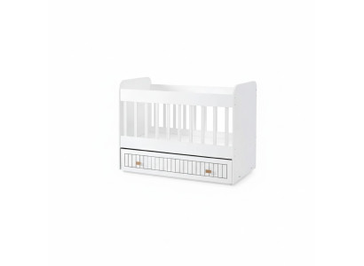Lettino per bambini con cassettone bianco in stile per la camera dei bambini.