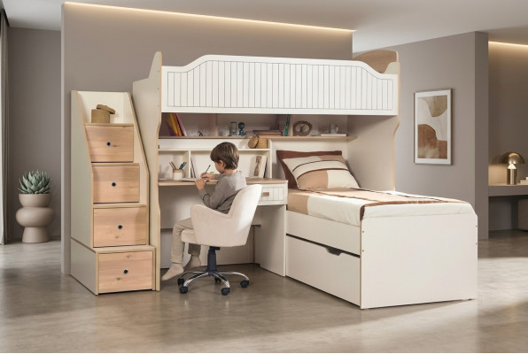 Letto a castello a soppalco con scrivania Due letti.   Traduzione in italiano: Letto a castello in alto con scrivania Due letti.