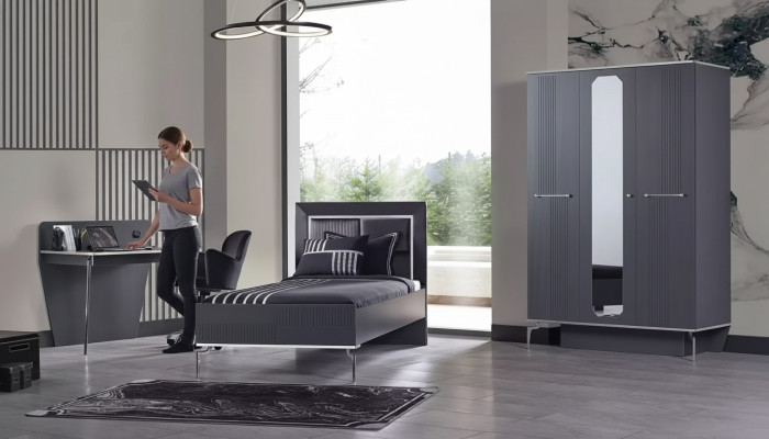 Set camera da letto per ragazzi con armadio, letto, scrivania - 3 pezzi.   Set camera da letto per ragazzi con armadio, letto, scrivania - 3 pezzi.