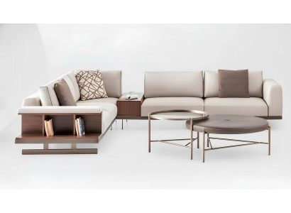 Moderni divani angolari beige di lusso a forma di L in tessuto per il soggiorno.
