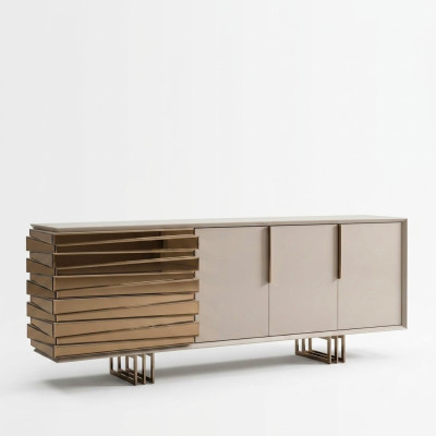 Tavolino credenza mobile in legno beige e oro lussuoso soggiorno.