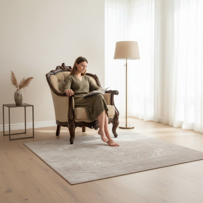 Poltrona poltrona con braccioli in stoffa beige poliestere legno salotto barocco
