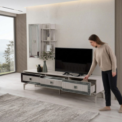 Mobile porta TV in legno bianco per soggiorno con ripiani.