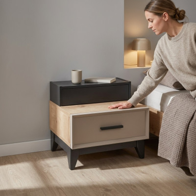 Tavolino moderno per camera dei bambini, comodino, consolle notturna in legno marrone.