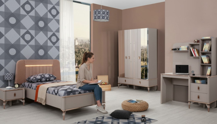 Completo di mobili per bambini Letto per ragazze Set in legno 4 pezzi Beige per camera da letto per bambini.