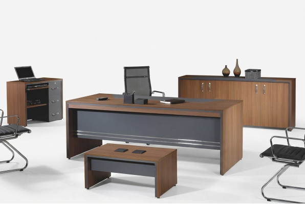 Accessorio mobili da ufficio, ufficio completo, set scrivania 4 pezzi in legno marrone.