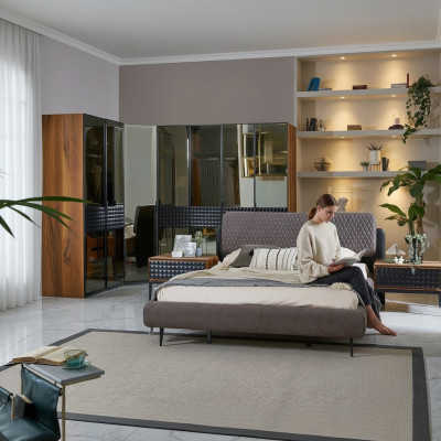 Camera da letto di lusso Letto matrimoniale Marrone Legno Cornice del letto Set 4 pezzi Design
