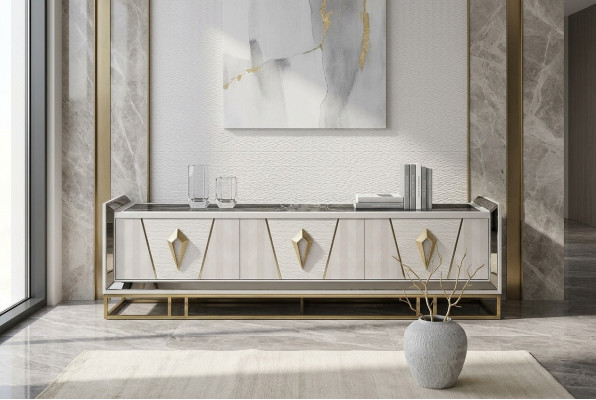 Mobile porta TV basso in legno grigio, tavolo moderno per il soggiorno.