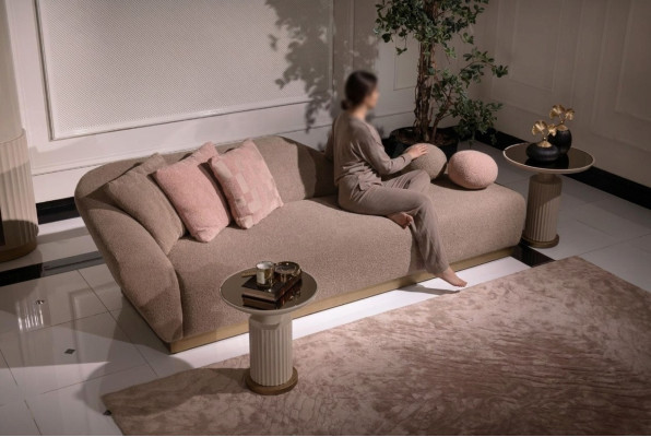 Chaise longue, lettino reclinabile, poltrona sdraio, divano beige moderno in tessuto imbottito