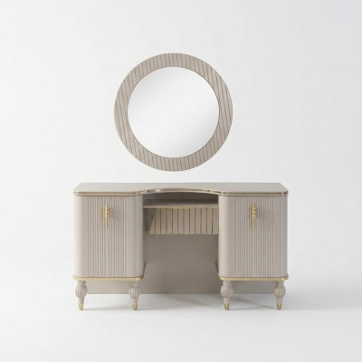 Tavolo da trucco beige Designer Specchio consolle da toeletta da trucco.   Tavolo da trucco beige Designer Specchio consolle da toeletta da trucco.
