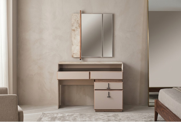 Tavolo da toeletta, tavolo per il trucco, console per il trucco, specchio, consolle grigia.   Tavolino da toeletta, tavolino per il trucco, consolle per il trucco, specchio, consolle grigia.