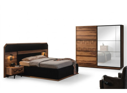 Eccellente set da camera da letto, pregiato letto matrimoniale con 2 comodini in legno.