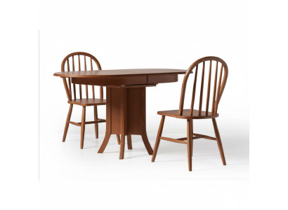 Gruppo di mobili da pranzo in legno tavolo da pranzo sedie 3 pezzi marrone angolo cottura barocco.