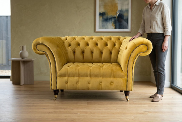 Chesterfield Giallo Poltrona Divano Imbottita Tessuto di Design di Lusso Nuovo