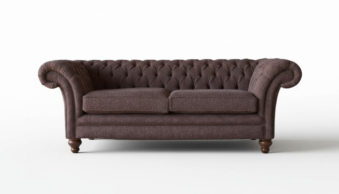 Grande divano Chesterfield in stile inglese classico, divano a 3 posti imbottito 230 cm.