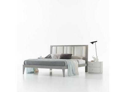 Letto 3 pezzi. Camera da letto design di lusso Mobili da camera da letto 2x comodini