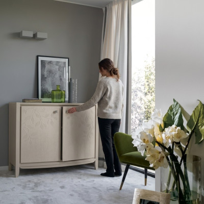 Sideboard Comò Armadio Classico Comò di lusso Soggiorno Beige