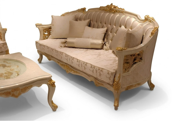 Esclusivo divano deluxe per il soggiorno, 3 posti, elegante divano beige per il soggiorno.