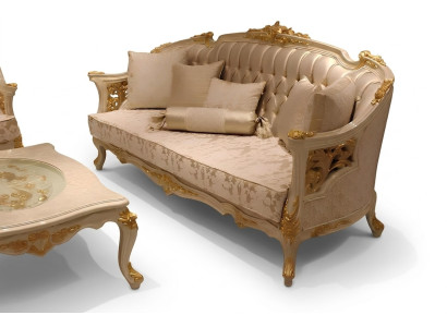 Esclusivo divano deluxe per il soggiorno, 3 posti, elegante divano beige per il soggiorno.