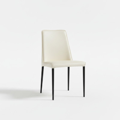 Sedia da pranzo bianca, design di sedie in legno, eleganti sedie moderne in tessuto.