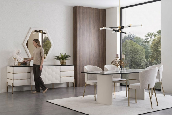 Elegante set da pranzo con grande tavolo da pranzo 4 sedie credenza specchio