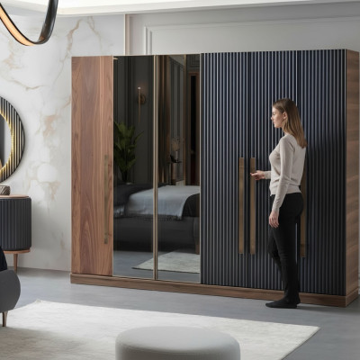 Marrone armadio da designer di lusso in legno.