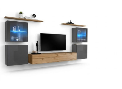 Designer Braun parete del soggiorno in stile moderno con mensole a muro e armadio in legno.