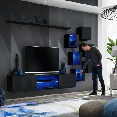 Set completo in nero per parete attrezzata di lusso in legno design moderno con armadio a muro.