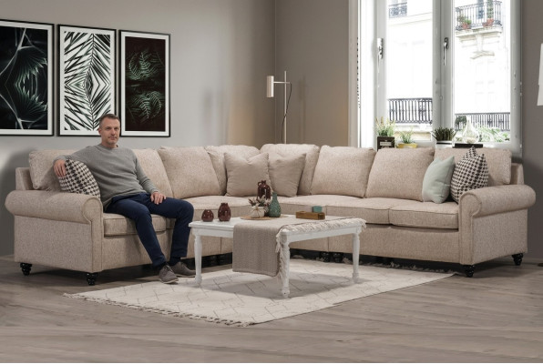 Moderno divano d'angolo per il soggiorno, design a forma di L, beige, arredamento di lusso per divano.