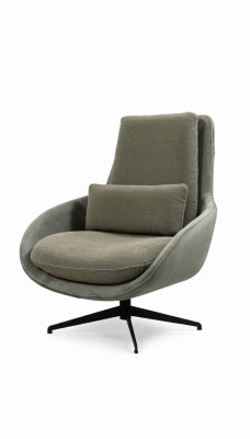 Elegante poltrona di design per soggiorno, nuovo mobilio di lusso, colore verde.