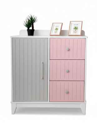 Comò in camera per bambini moderno ed elegante in legno multicolore.
