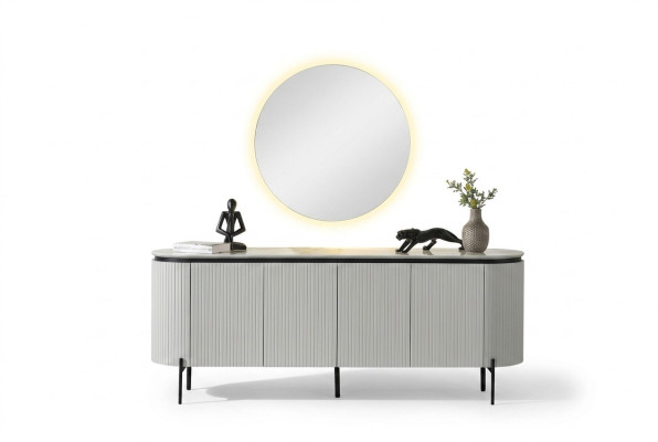 Set da pranzo elegante composto da credenza e specchio. Colore bianco. 2 pezzi.