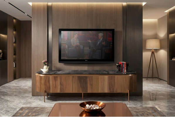 Elegante mobile porta TV marrone, lussuoso e di design per il soggiorno, novità.