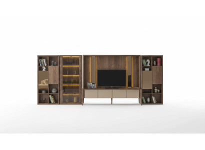 Moderno arredamento marrone per il soggiorno con parete in legno e mensole LED Mux.