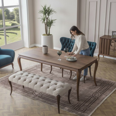 Banco da pranzo Chesterfield e 4 sedie imbottite per sala da pranzo.