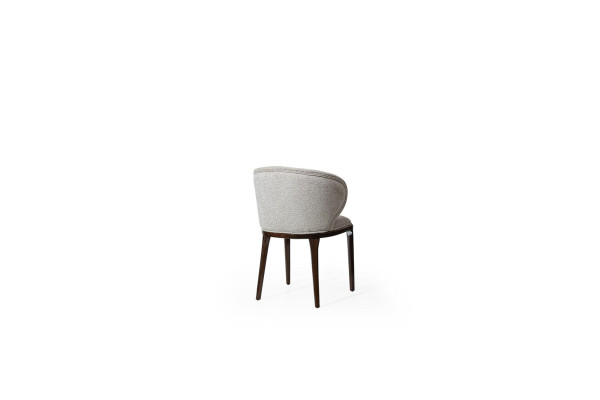 Sedia grigia esclusiva per sala da pranzo. Sedie moderne. Sedia imbottita da designer.   Sedia grigia esclusiva per sala da pranzo. Sedie moderne. Sedia imbottita da designer.