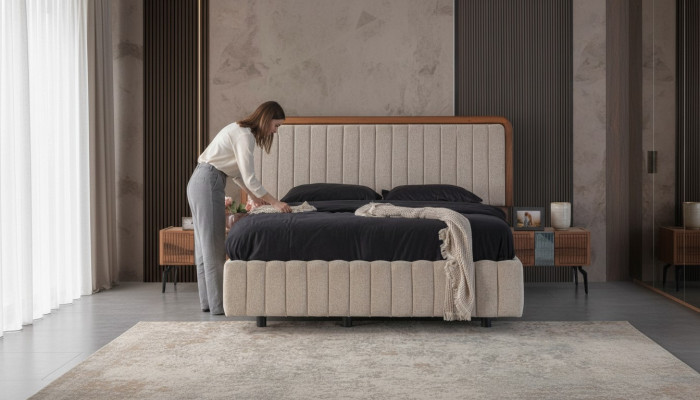 Mobili da camera da letto eleganti Lussuoso letto imbottito in legno Comodini