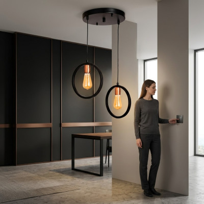 Lampadario per soggiorno o ospiti, lussuoso, nero ed elegante.