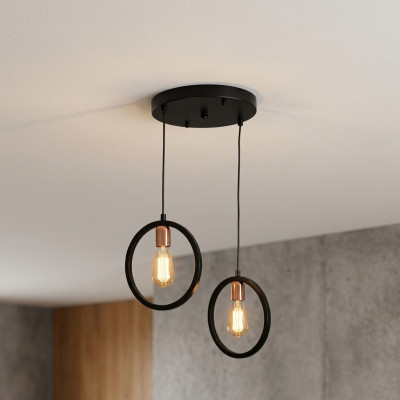 Lampadario per soggiorno o ospiti, lussuoso, nero ed elegante.