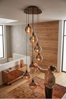 Lampadario a sospensione elegante per il soggiorno.