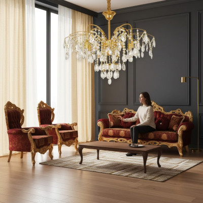 Lampadario francese dorato in soggiorno, lussuose lampade