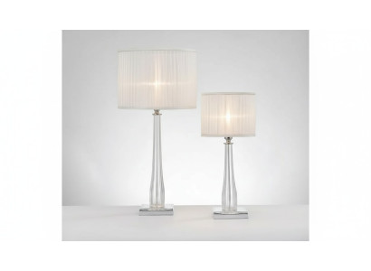 Lampada da tavolo design bianca per comodino o consolle.