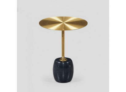 Tavolino da salotto nero e dorato, design per soggiorno, eleganti tavolini laterali.