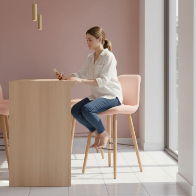 Sedia rosa moderna, sgabello da bar design in legno elegante, arredamento di lusso, sgabello nuovo.