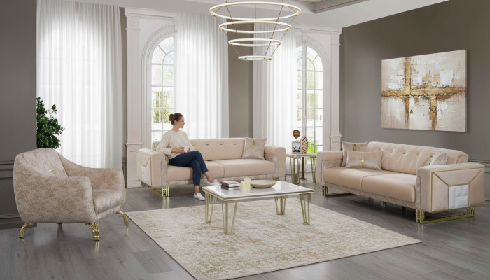 Set completo beige per il salotto: divani, poltrona di lusso, tavolino.
