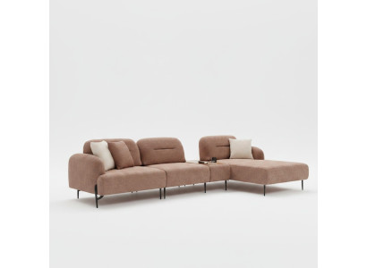 Divano d'angolo marrone per soggiorno, progettato dal designer, imbottitura, divano ad angolo in forma di L.